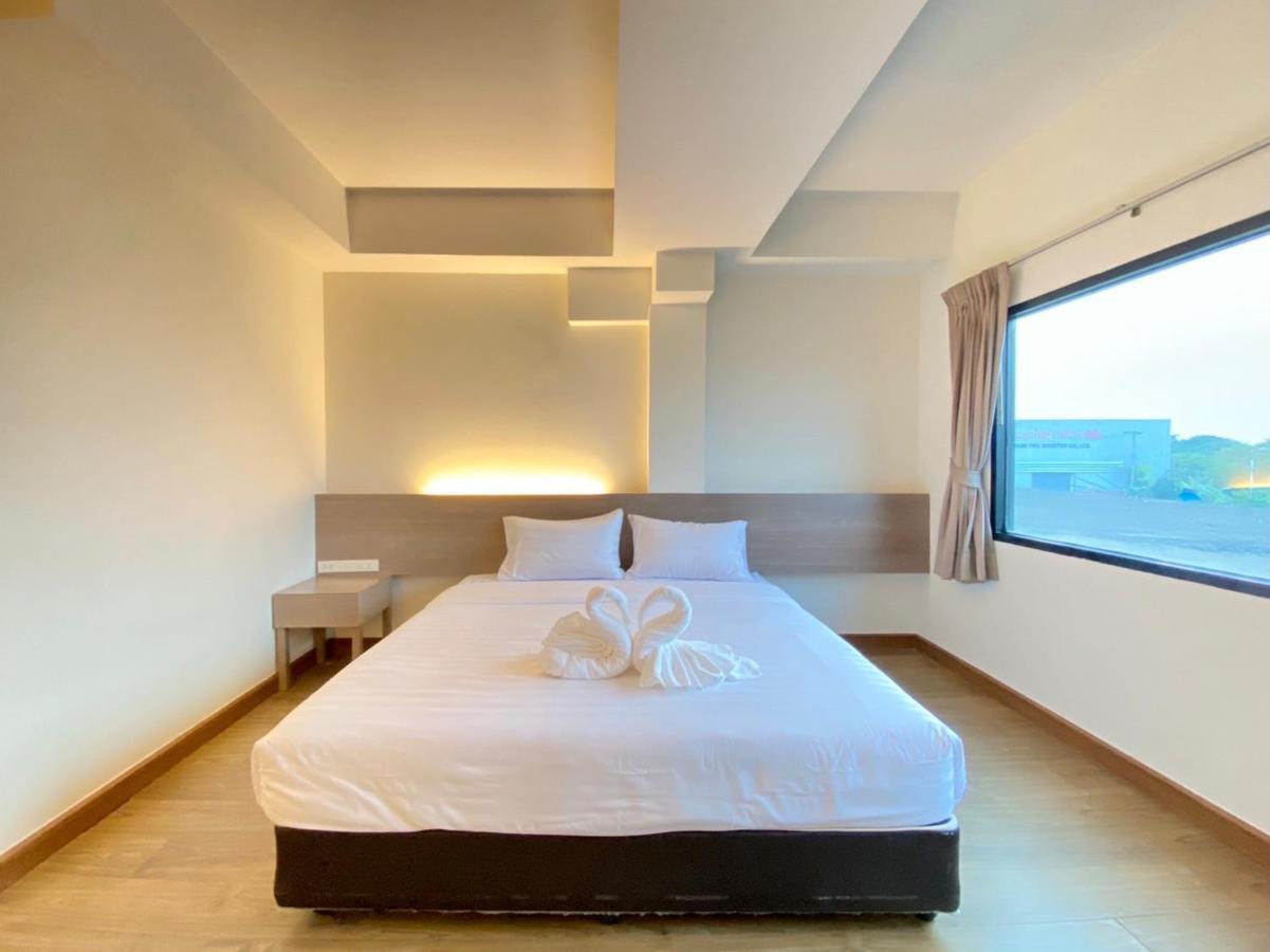 View Dee Bkk Airport Residence Bangkok Exterior photo